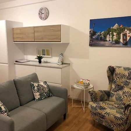 Garden View Salandra Apartment - Bari Policlinico Ngoại thất bức ảnh